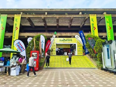 尼羅河機械外貿團隊奔赴非洲參加2023年